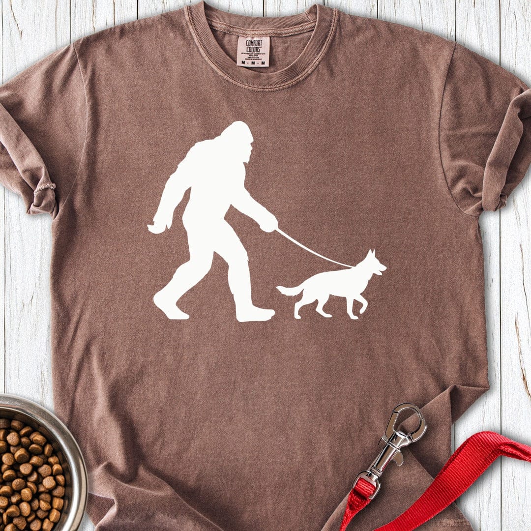 German Shepherd Bigfoot Premium Tee Espresso